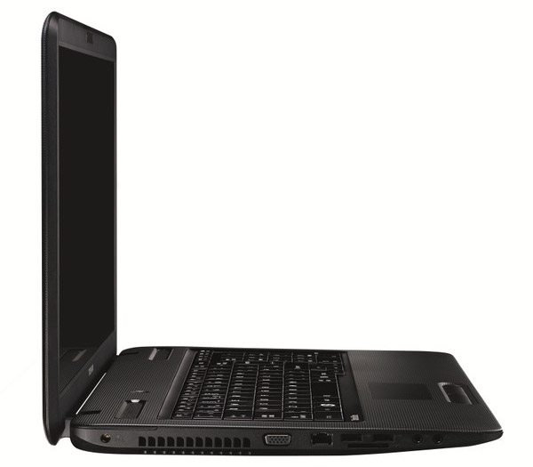 Toshiba Satellite C670 – бюджетный ноутбук с 17-дюймовым дисплеем